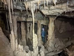 Fenix HM60R -Camping & Hiking Sale 2022 02 Cedar Ridge Crystal