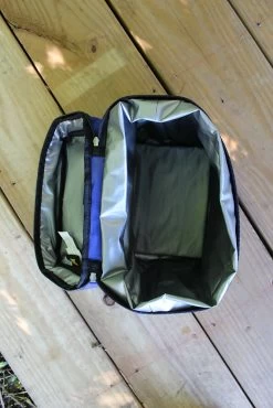 Mountainsmith Six Pack -Camping & Hiking Sale IMG 2101