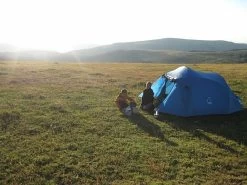 Sierra Designs Zeta 4 -Camping & Hiking Sale Sierratent2